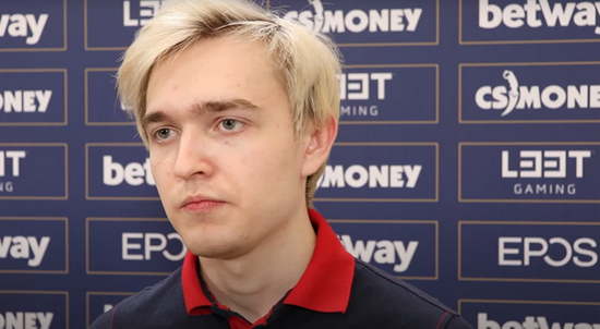 技嘉推出全新32英寸240Hz QDOLED电竞显示器